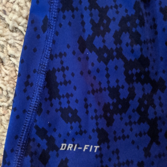 Nike Tanktop - Picture 4 of 6